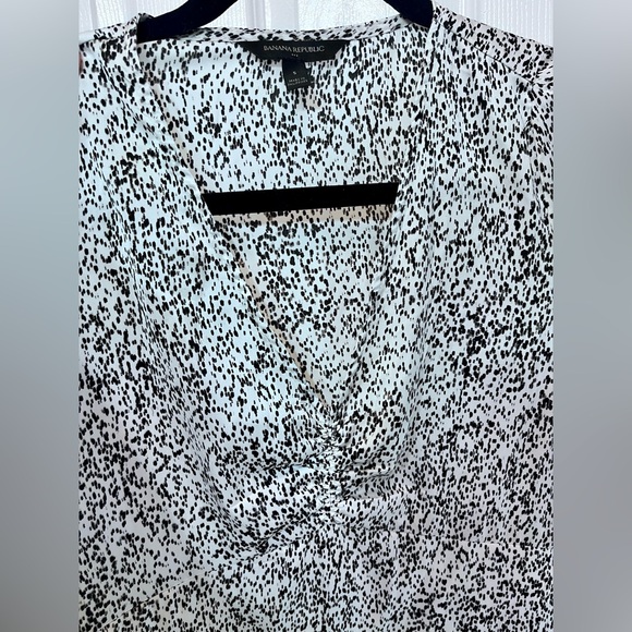 Banana Republic V-neck dress - Picture 6 of 7